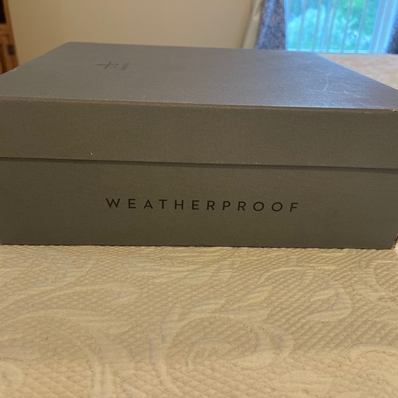 NWB Aquatalia Black Bootie (Leila) size 7.5 - Picture 11 of 14